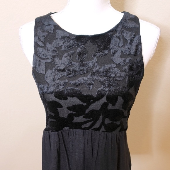 NEW Lucky Brand Black Burnout Velvet Tank Top Size S - Picture 3 of 13